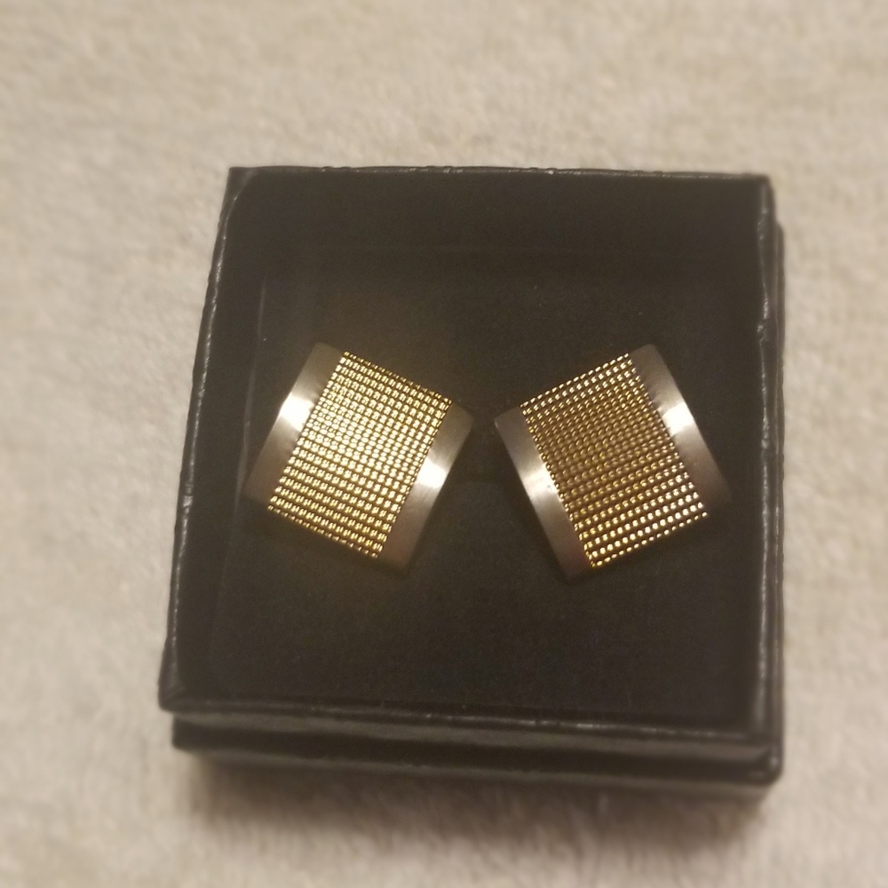 Cufflinks - Picture 4 of 6
